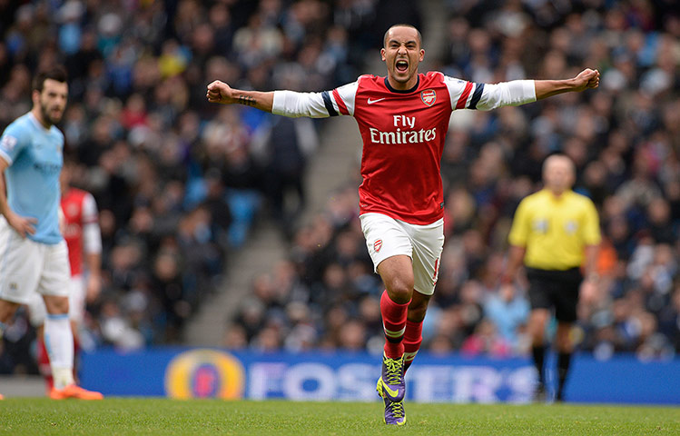 Arsenal Update 2: Theo Walcott celebrates his 1st goal 