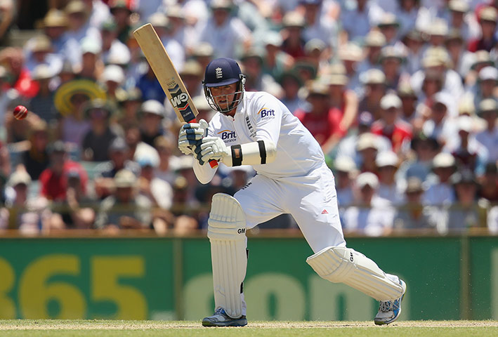 third test day 3: Graeme Swann
