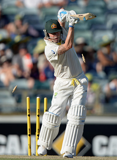third test day 3 pt 2: Michael Clarke is bowled