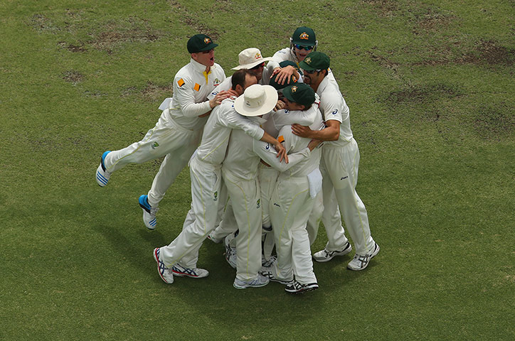 third test final day: Australian players celebrate