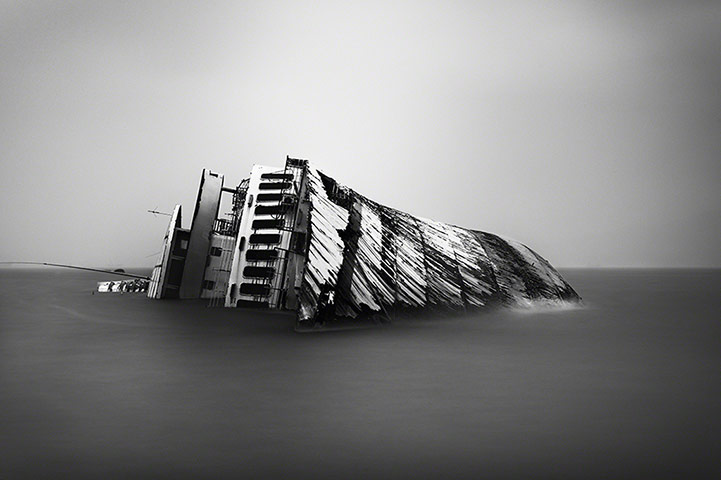 TPOTY: Shipwreck, Salamina, Greece