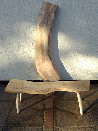 Socent Advent Calendar: LandWorks Wooden bench