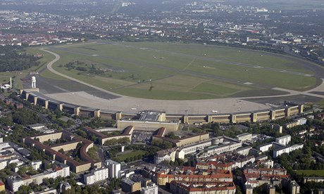 Historic Tempelhof airport set to be site of grand Berlin library