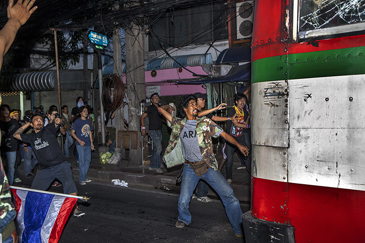 Thailand update: Protesters attack Red Shirts bus