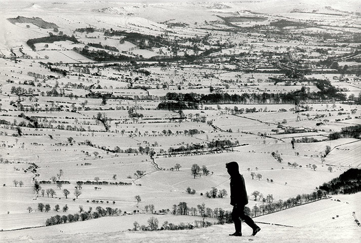 Looking Back New Years: Looking Back View from Mam Tor Guardian Denis Thorpe 1979