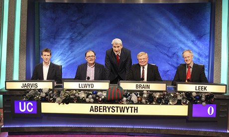 And the answer is … Dan Jarvis on University Challenge with his team and Jeremy Paxman.