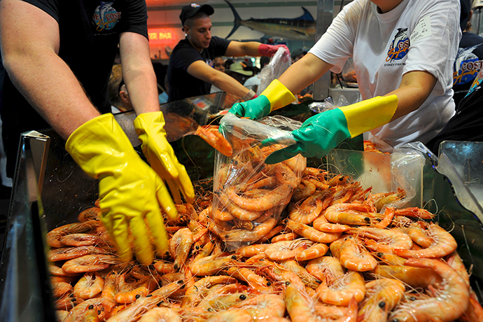 Fish Market: Attendents bag prawns