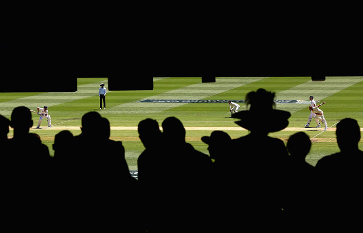 fourth test day 1: Ian Bell bats