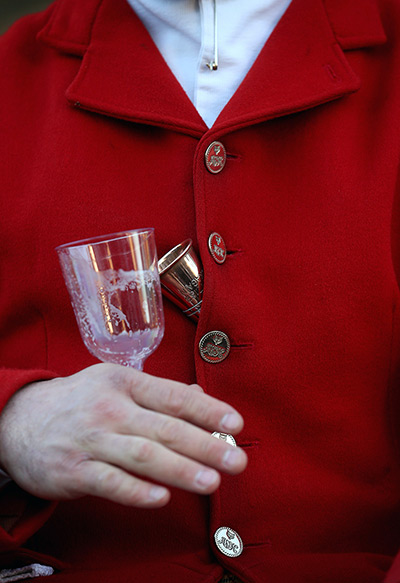 Boxing day hunt: Huntsman with the Avon Vale Hunt, toast supporters who have gathered for th