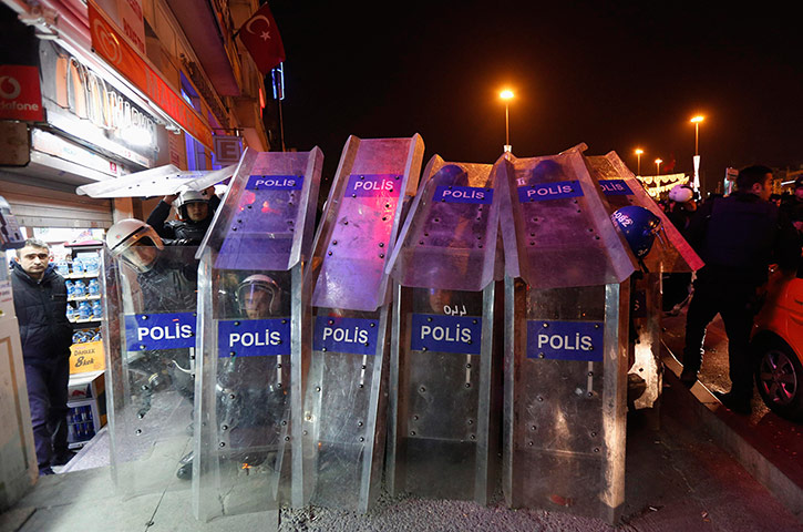 Turkey unrest: riot police protective formation
