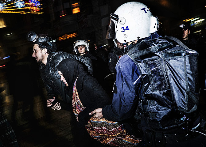 Turkey unrest: police detain woman
