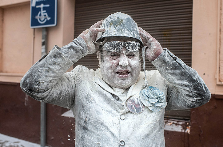 Flour festival: Els Enfarinats Festival Celebrated With Flour Fight In Ibi
