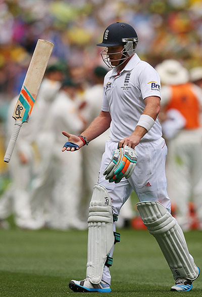 Fourth test day three: Ian Bell is out