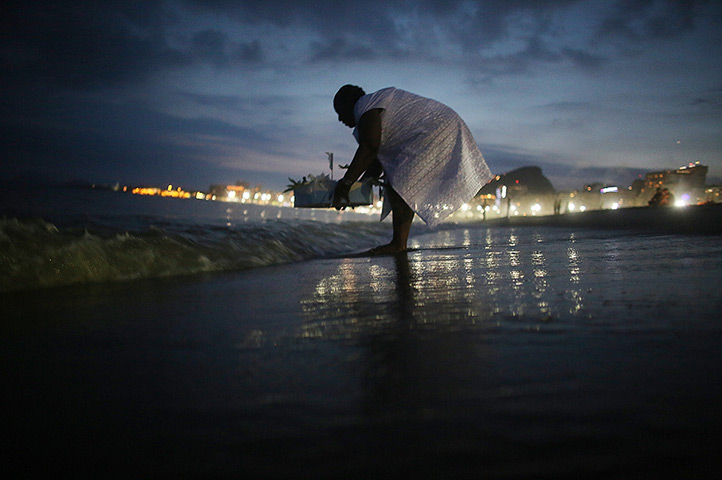 the weekend in pictures: News Year's Tradition Honors Sea Goddess Iemanja