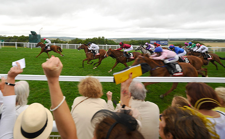 Crowhurst: Dane O'Neill riding Valonia