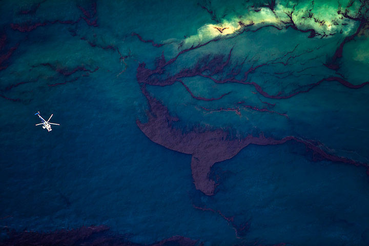 Spill: Daniel Beltra book on Deepwater oil spill pollution