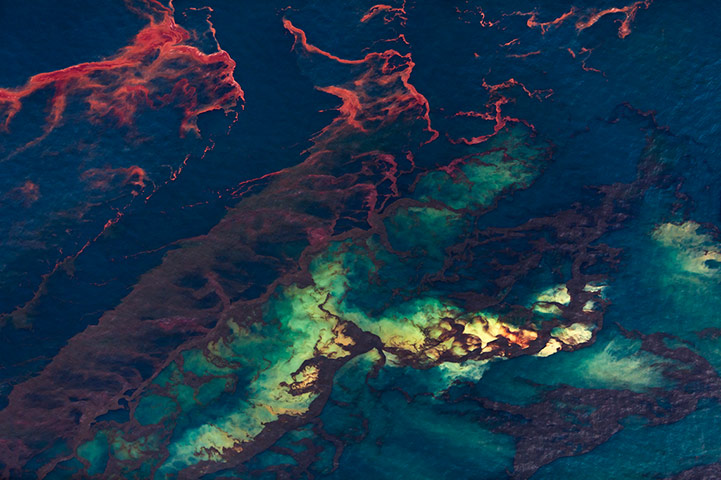 Spill: Daniel Beltra book on Deepwater oil spill pollution