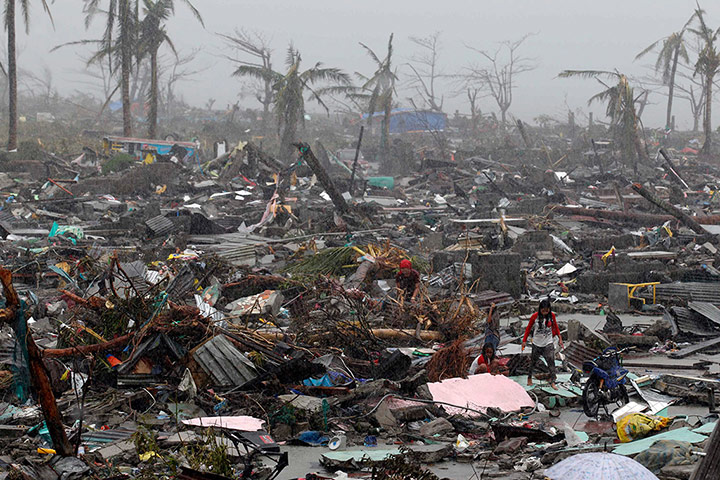 Extreme weather: Typhoon Haiyan aftermath in the Philippines