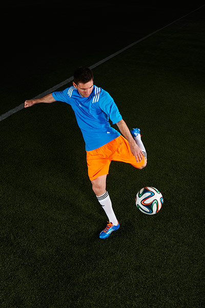 old players: Lionel Messi launches the adidas brazuca