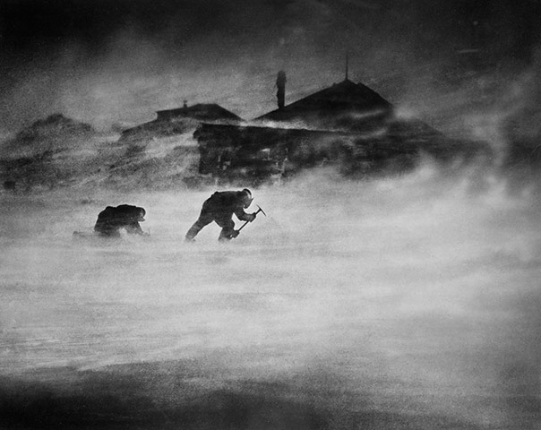 AAE: Australasian Antarctic Expedition