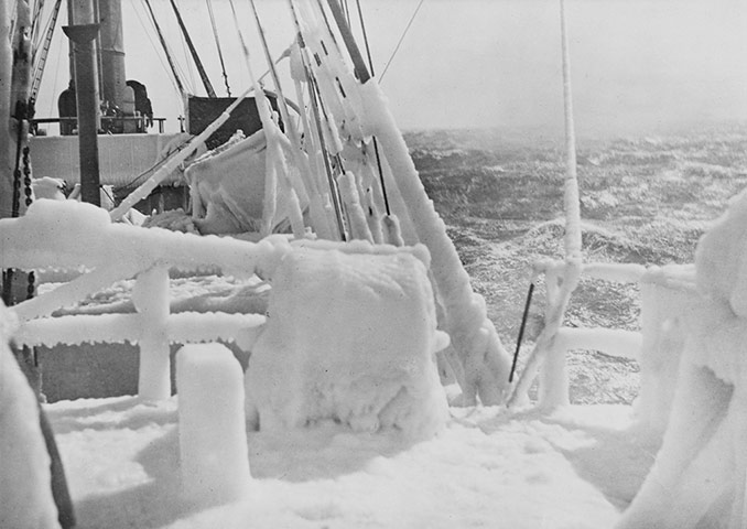 AAE: Australasian Antarctic Expedition