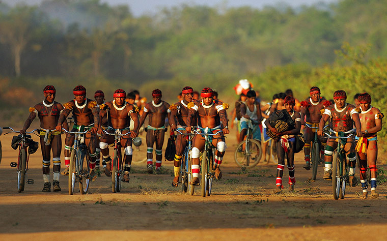 Brazil Travel: Brazilian Awati Indians 