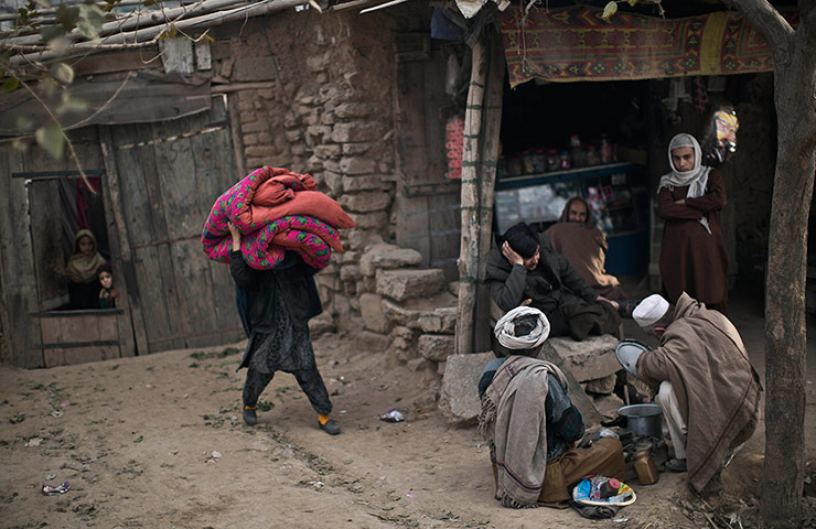 20 Photos: A scene outside a grocery stor