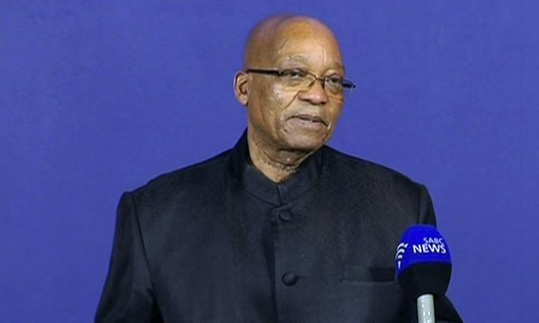 Jacob Zuma announcing Mandela has died3