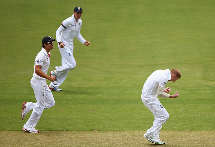 Ashes day 2: Australia v England - Second Test: Day 2