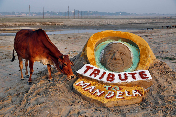 Celebrate Nelson: sand sculpture