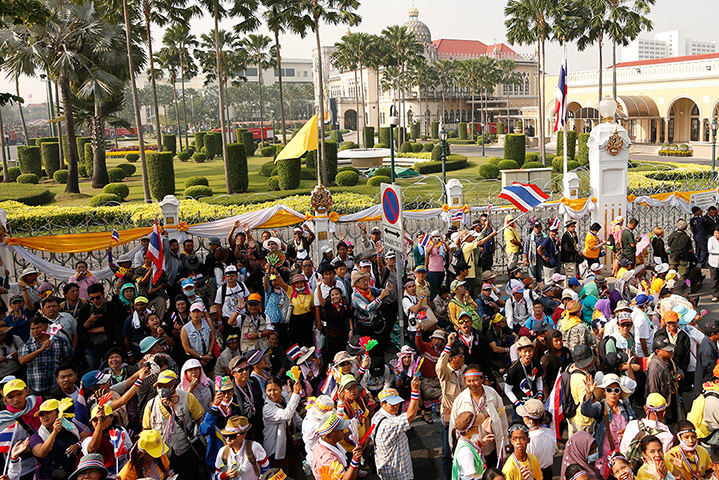 Thailand protests: Protesters converge on Government House in Bangkok for a huge rally
