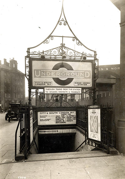 tube: Kings Cross station entrace 1924