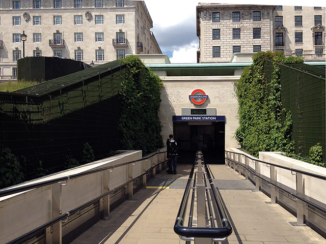 tube: Green Park entrance