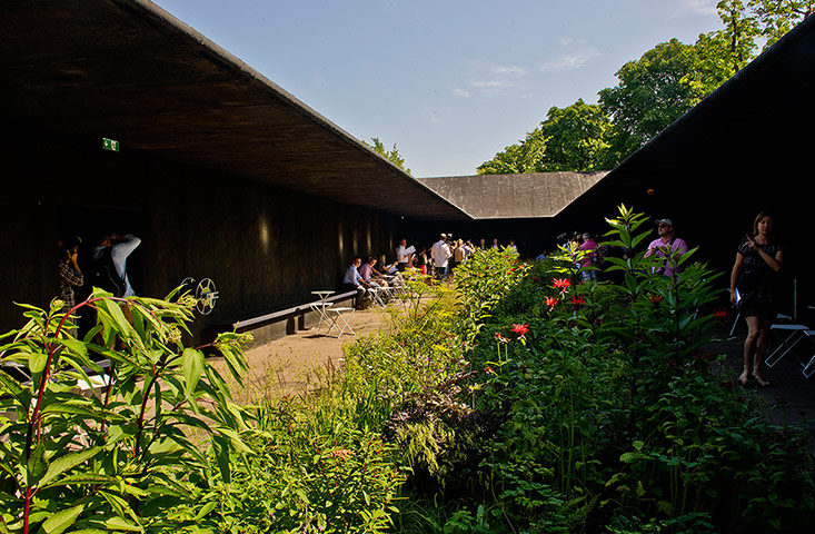 Zumthor:  Serpentine Gallery Pavilion 2011 