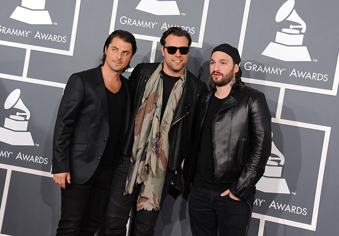 Grammys on red carpet : Grammys on red carpet 