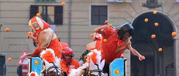 Orange fight in Turin: Orange fight in Turin