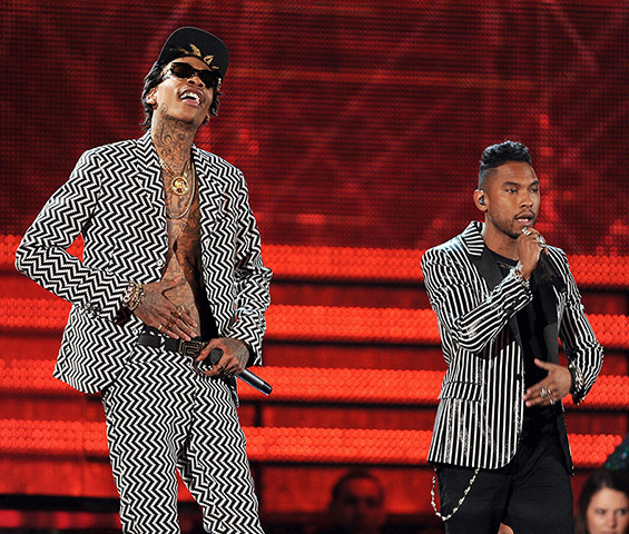 Grammy: Wiz Khalifa and Miguel 