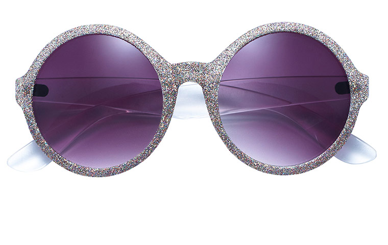 Accessories fashion: purple lens sunglasses