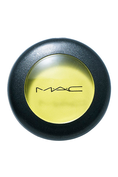 Accessories col fashion: lime green eyeshadow