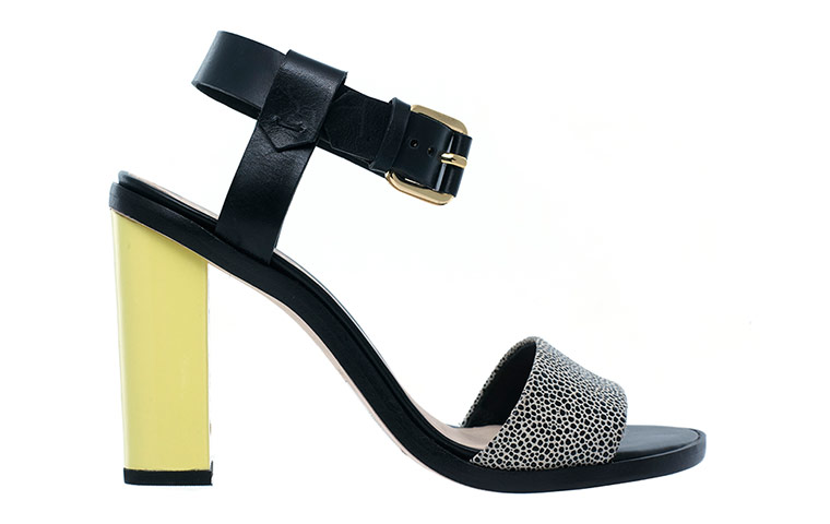 Accessories col fashion: yellow heel black sandal