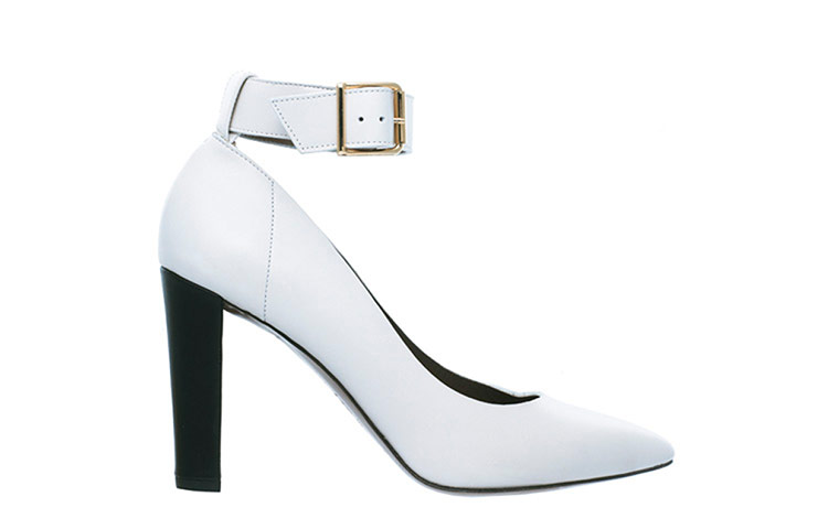 Accessories Monochrome: White high heeled shoe
