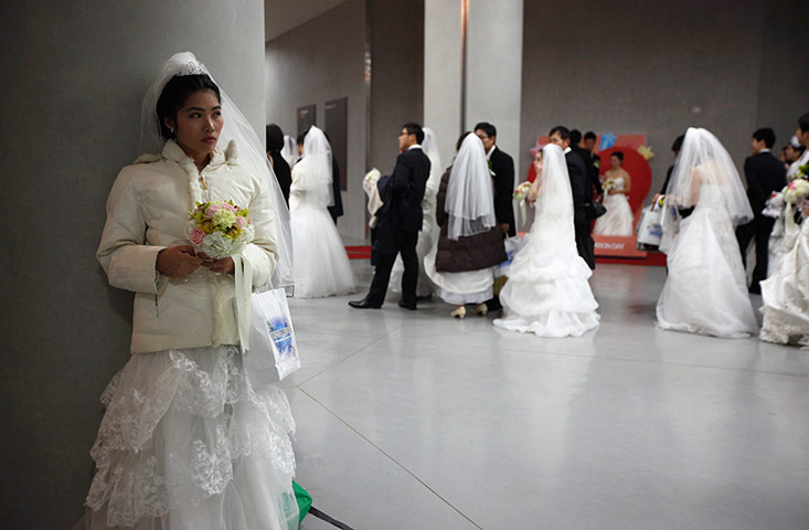 Guardian Camera Club: A bride waits for her groom