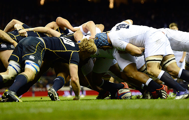 England v Scotland: England shove and win a scrum