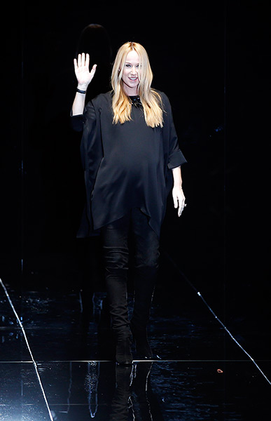Milan Fashion Week 1: Italian designer Giannini acknowledges the applause Milan Fashion Week