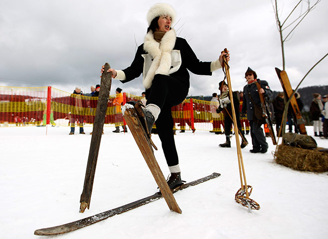 24 hours in pictures: Nostalgic Ski Race