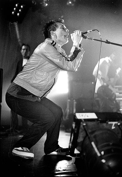 Thom Yorke: Radiohead playing Glasgow Barrowlands in November 1995