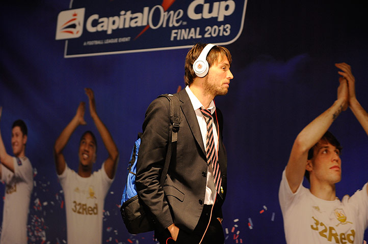 Capital One Final: Bradford City v Swansea City