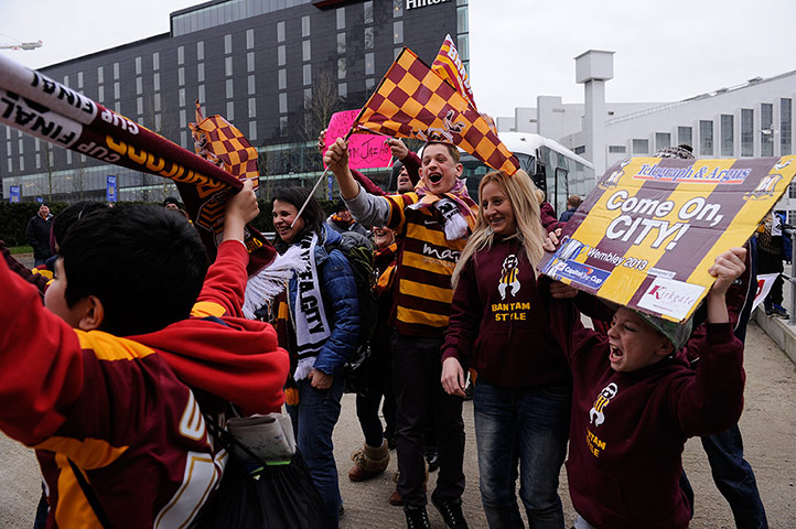 Capital One Final: Bradford City fans