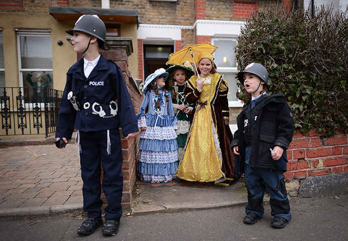 Purim gallery: Purim celebrations in London
