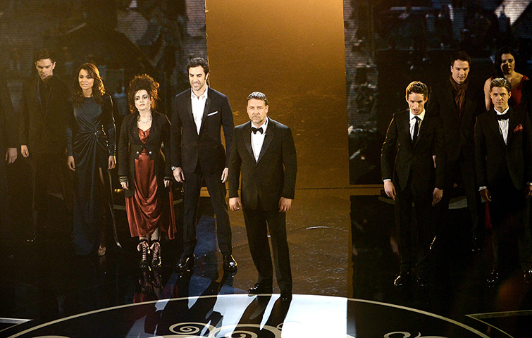 Oscar Ceremony 2013: And here's the cast of Les Mis singing a medley